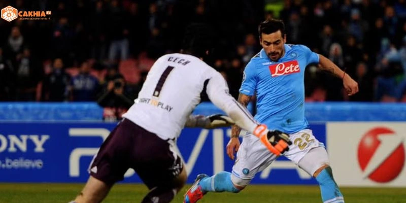 Lịch sử đối đầu căng thẳng giữa Napoli vs Chelsea